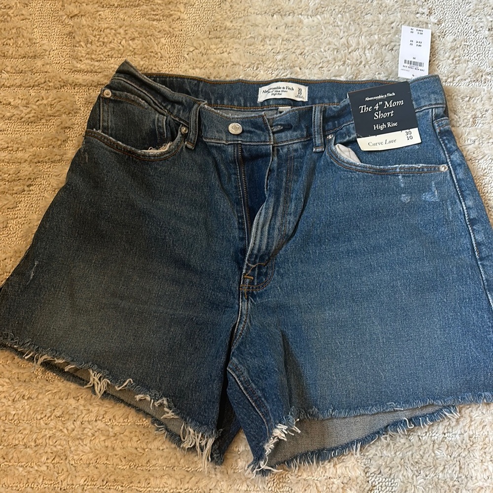 A&F 4inch high rise mom short - curve love